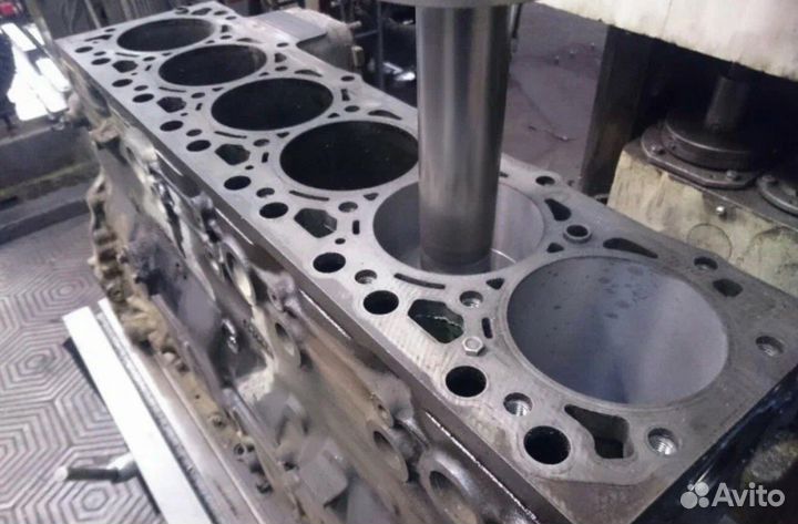 Ремонт блока цилиндра Porsche Panamera II 2016-20