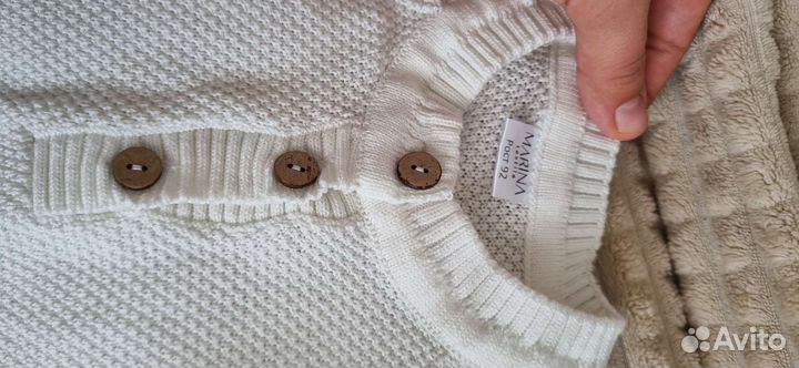 Вязанный костюм для малыша