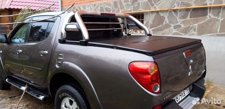 Дуга в кузов пикапа хром Мицубиси л200 2006-2023