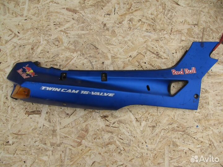 Пластик задний правый Kawasaki ZZR400-1 (ZX400K)