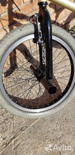 Трюковой велосипед BMX