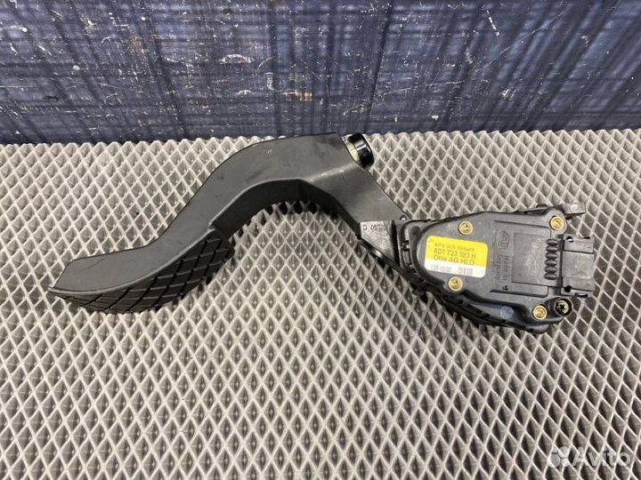 Педаль газа Audi A6 C5 ATQ 2000