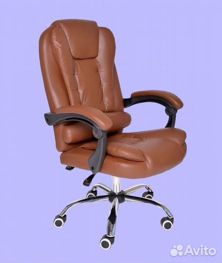 Офисное кресло светло-коричневое