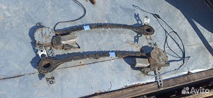 Стеклоподъемники универсальные