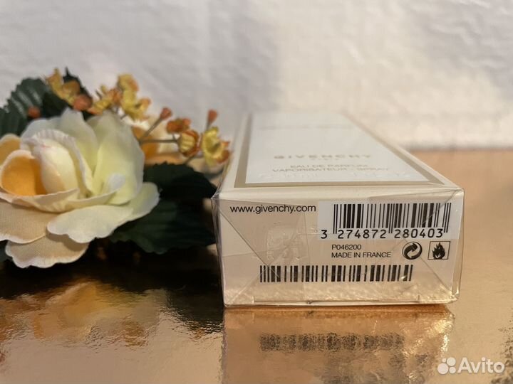 Givenchy Dahlia Divin EDP