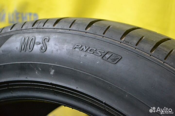 Pirelli P Zero 275/45 R21