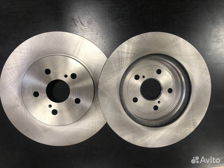 Тормозные диски передние Geely Atlas