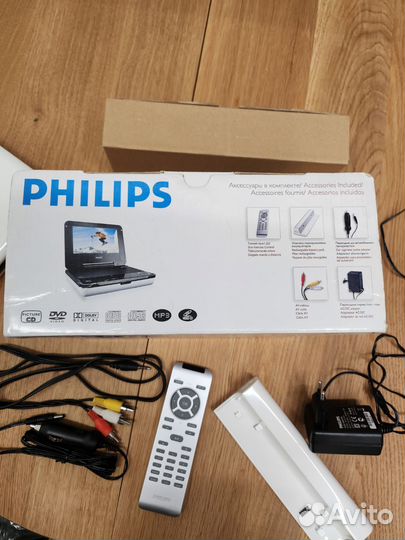 Портативный видеопроигрыватель Philips PET704