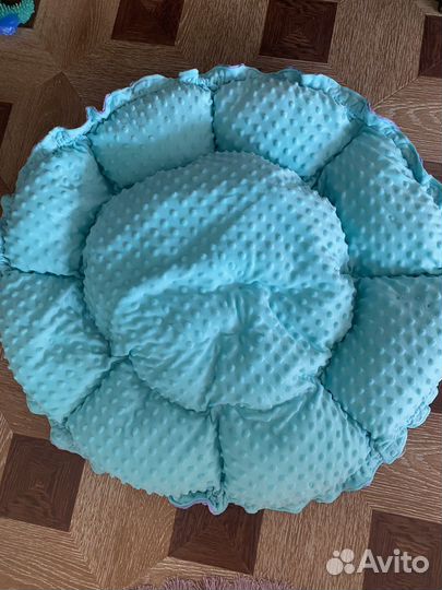 Лежанка для собак и кошек