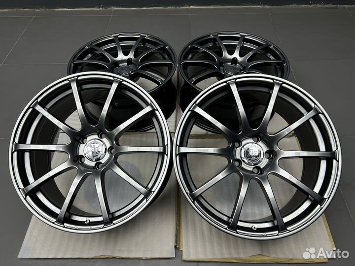 Advan XI 19*8.5J et38 5*112 Audi Tiguan AMG