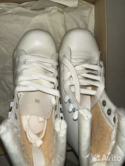 Коньки фигурные детские новые 30 размер белые