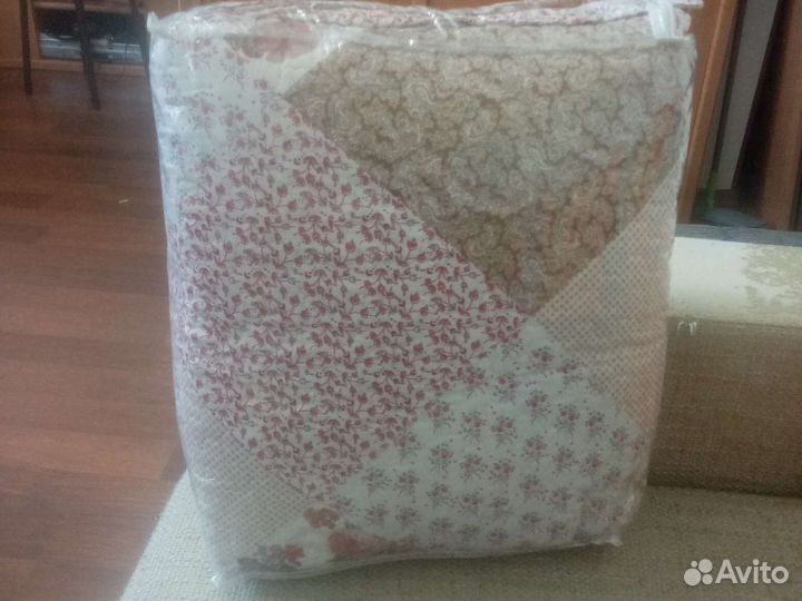 Покрывало на 2 х спальную кровать новое