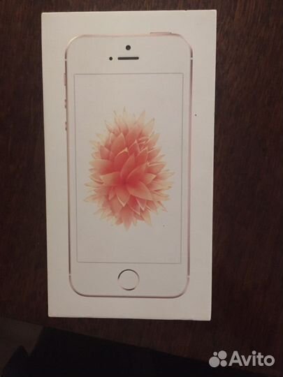 Телефон iPhone 5se