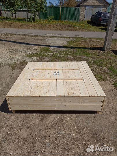 Детская песочница с крышкой