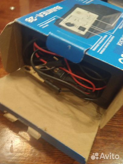 Зарядное устройство