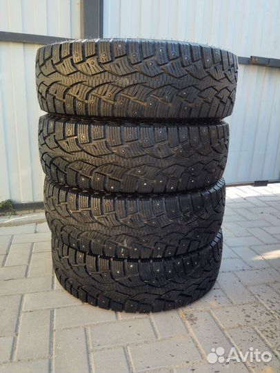Centara Snow Cutter 215/65 R16 98T