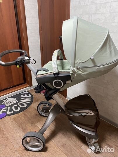 Коляска stokke