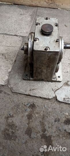 Продам редуктор рабочий