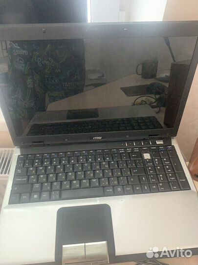 Ноубук msi