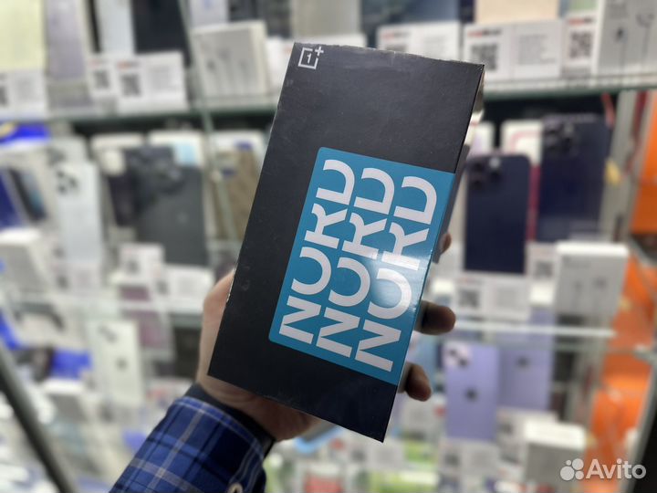 OnePlus Nord CE4, 8/128 ГБ
