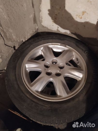 Continental ComTracWinterViking 1 195/65 R15