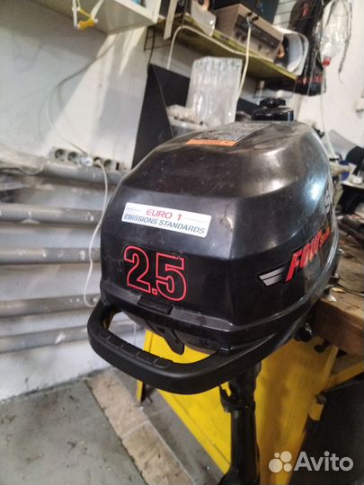 Лодочный мотор Suzuki 2.5