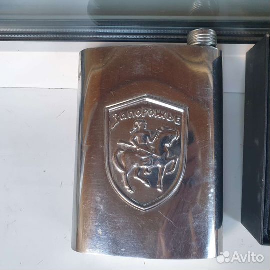 Фляжки походные и офисные