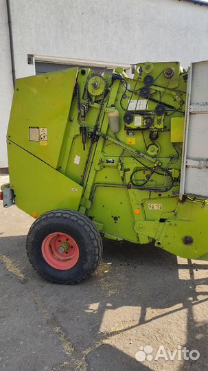 Пресс-подборщик Claas Rollant 46, 1993