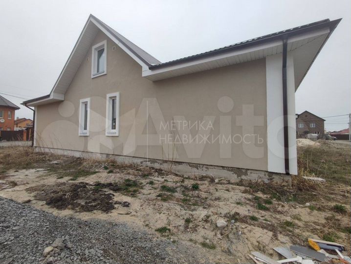 Дом 308 м² на участке 7,5 сот.