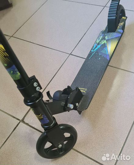 Продаю детский самокат