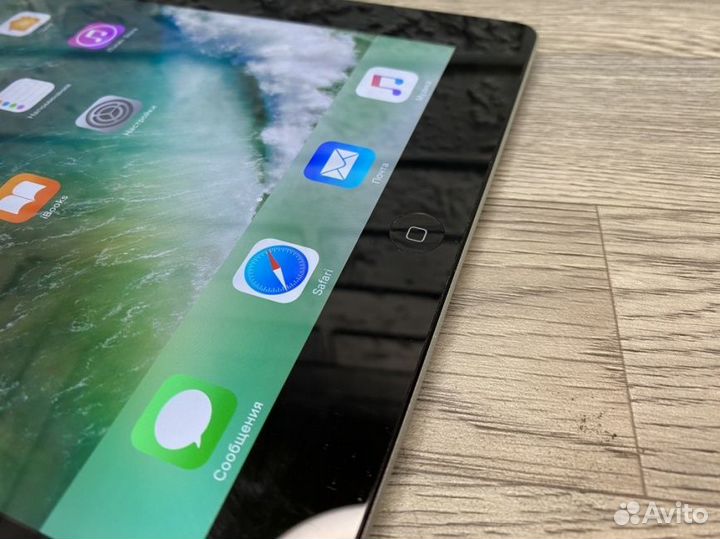 9.7 Планшет Apple iPad 4 1/32 гб Wi-Fi + Cellular