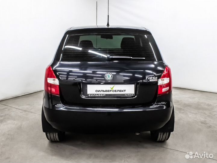 Skoda Fabia 1.2 МТ, 2011, 194 608 км