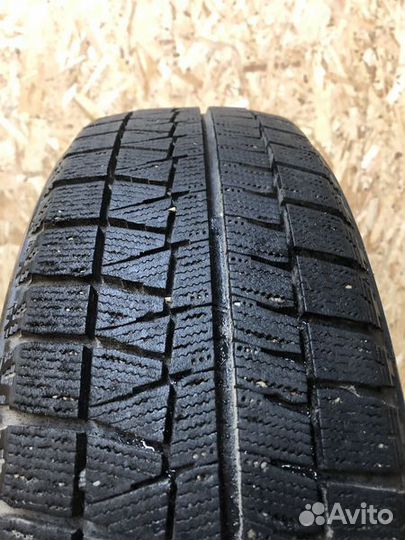 Bridgestone Blizzak Revo GZ 185/60 R15 84Q