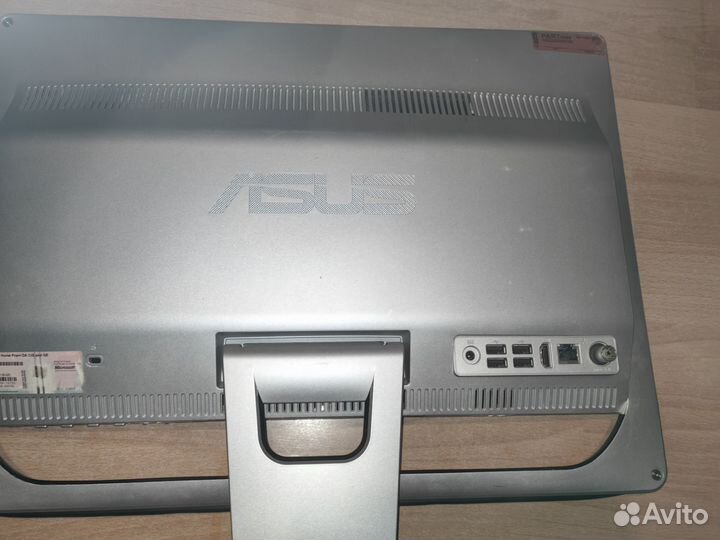 Моноблок Asus EEE Top ET2010AGT