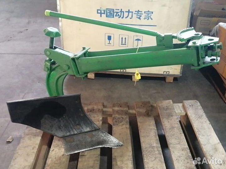 Плуг однокорпусный для мотоблока и минитрактора