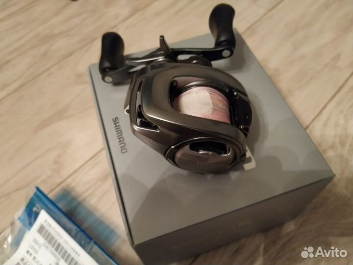 Shimano Bantam 18 MGL right + две запасные пары
