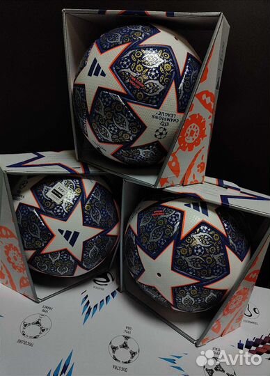 Футбольный мяч лига чемпионов