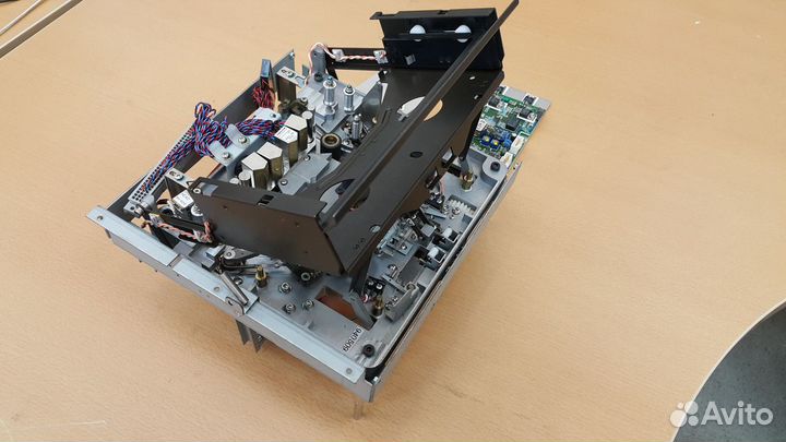 Лентопротяжка от проффесионального в/магнитофона s