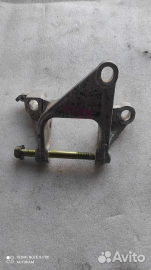 Кронштейн опоры АКПП Honda CR-V 4