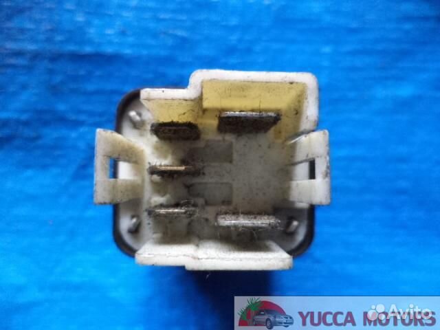 Б/У Реле T.(90987-04002) / 90987-04002 (б/у