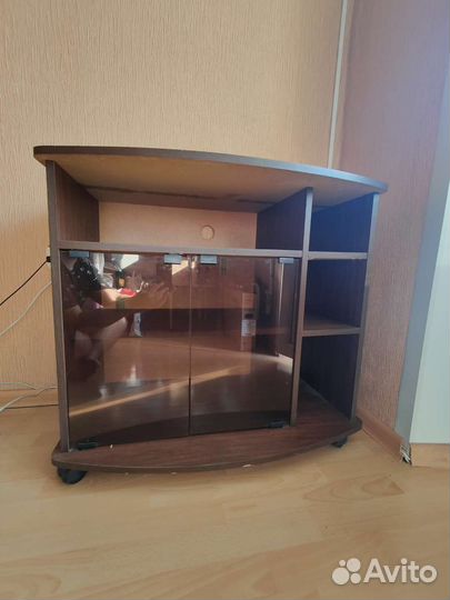 Тумба под телевизор