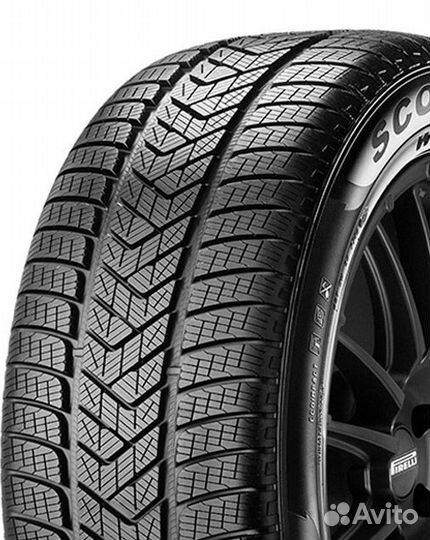 Pirelli Scorpion Winter 325/35 R22 114V