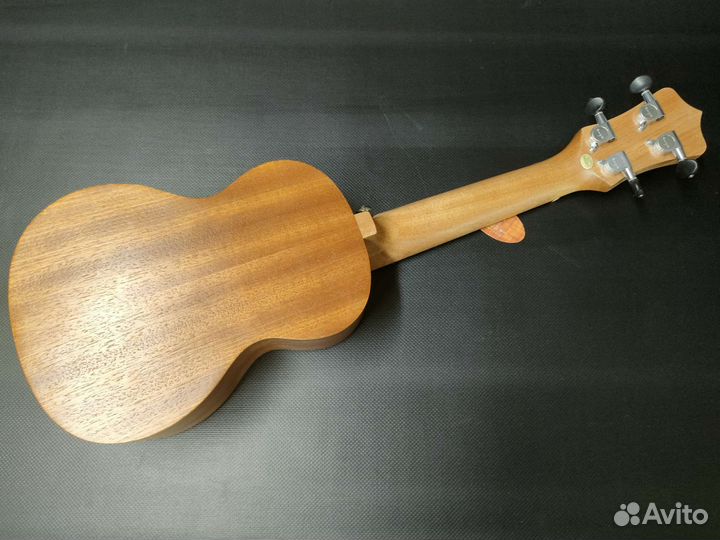 Укулеле сопрано Enya