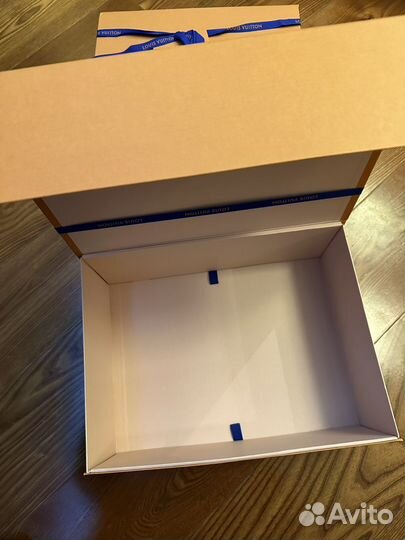 Пакеты и коробки Louis Vuitton оригинал