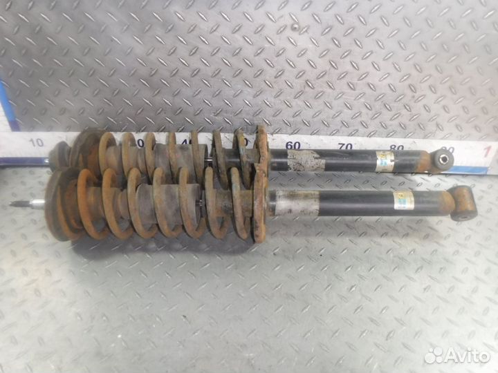 Амортизаторы задние VW Golf II