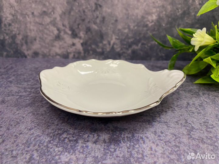 Розетка с ручкой 