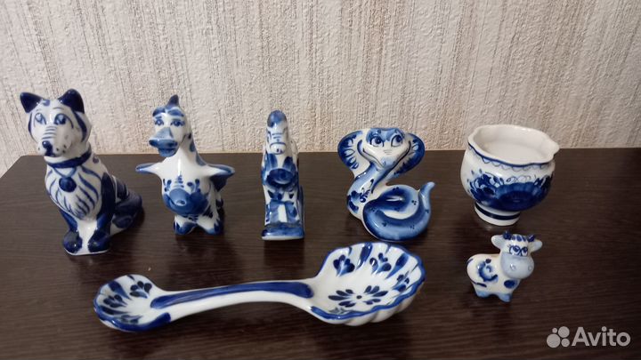 Посуда гжель