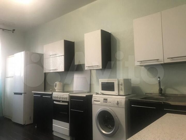 1-к. квартира, 45 м², 13/23 эт.