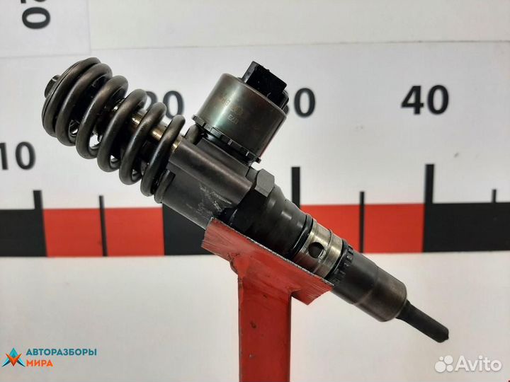 Форсунка Skoda Octavia (A4) рест. 2005 03G130073G