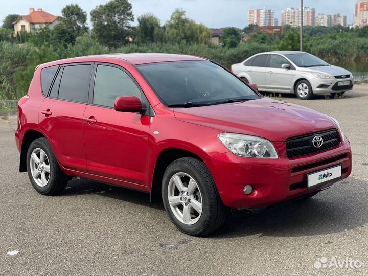 Toyota RAV4 2 AT, 2007, 260 000 км
